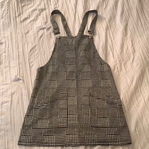 Fun overall mini dress with pockets!